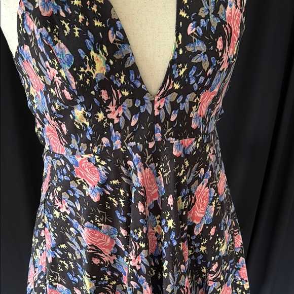 Lucca Couture Floral Dress, Large - Picture 8 of 9